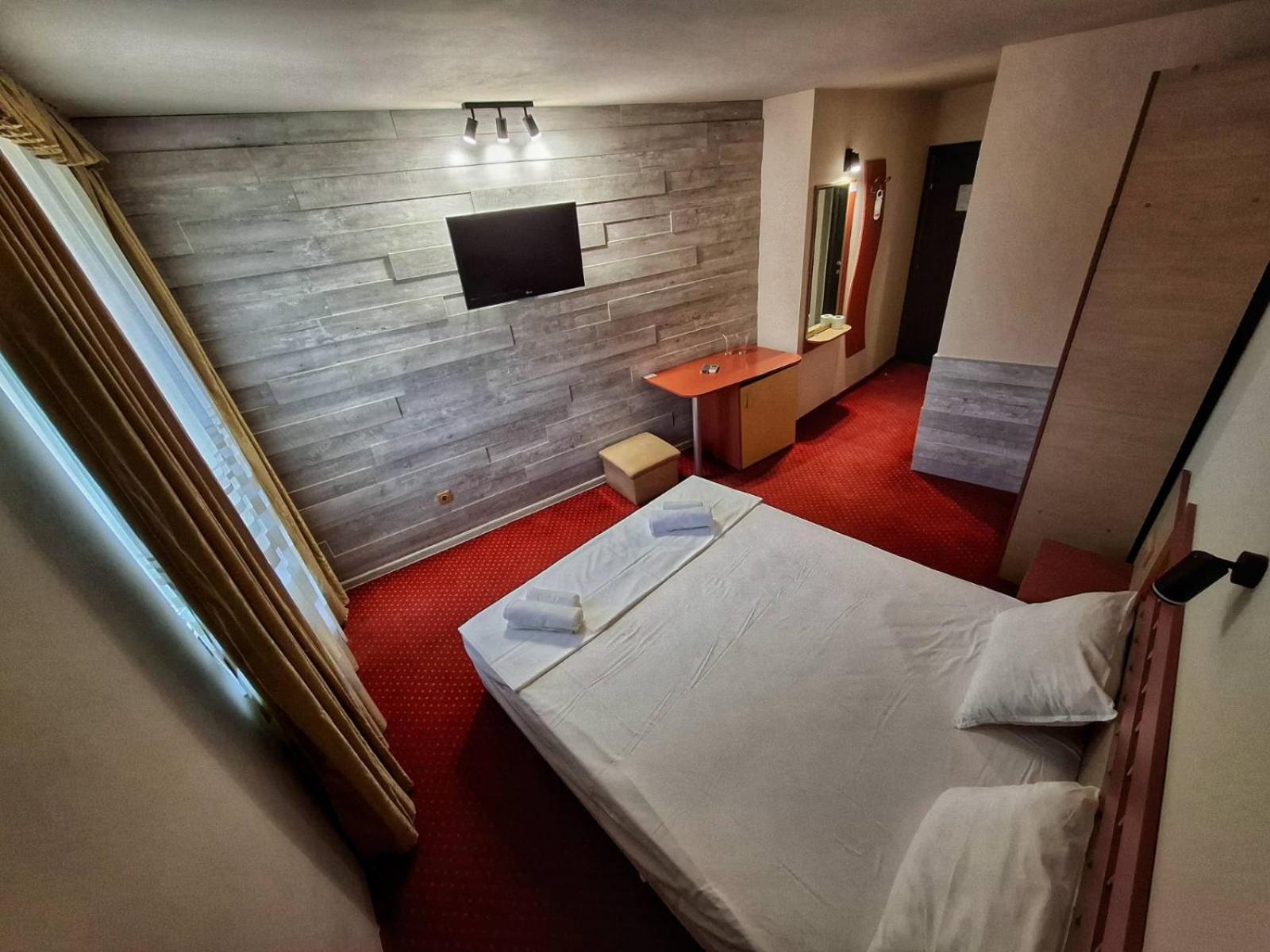 Korona Hotel Blagoevgrad Esterno foto